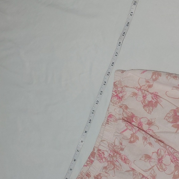 Blair Pink Floral Womens Size Large Pajama Set.Elastic Waist .100 % Cotton - Picture 10 of 12